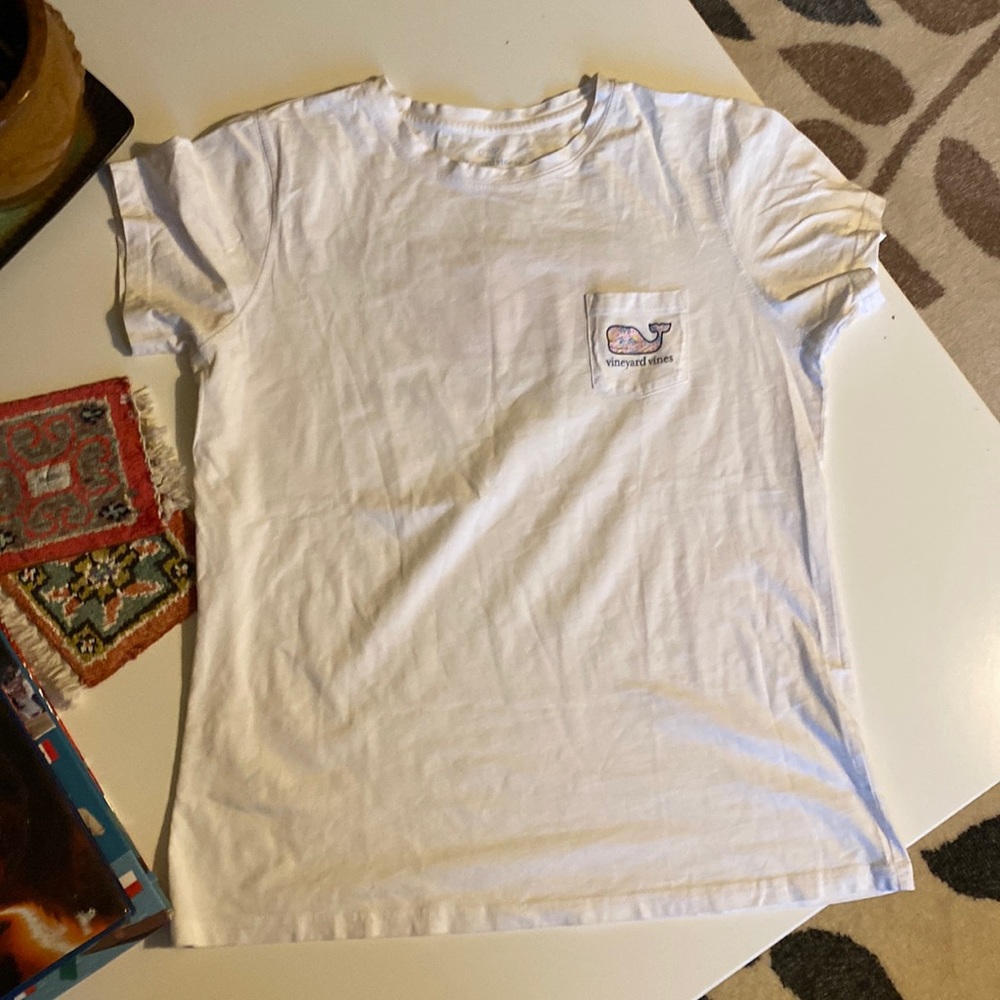 Vineyard Vines tee